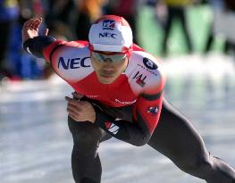 Shimizu posts world best in national sprint c'ships